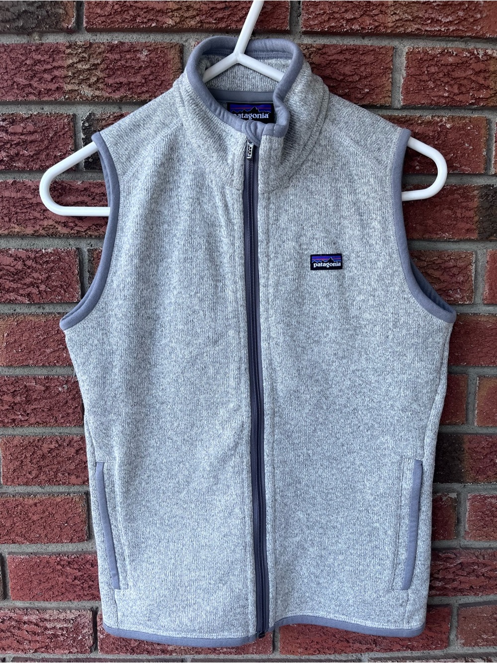Patagonia women’s better sweater Gray vest Sz Small